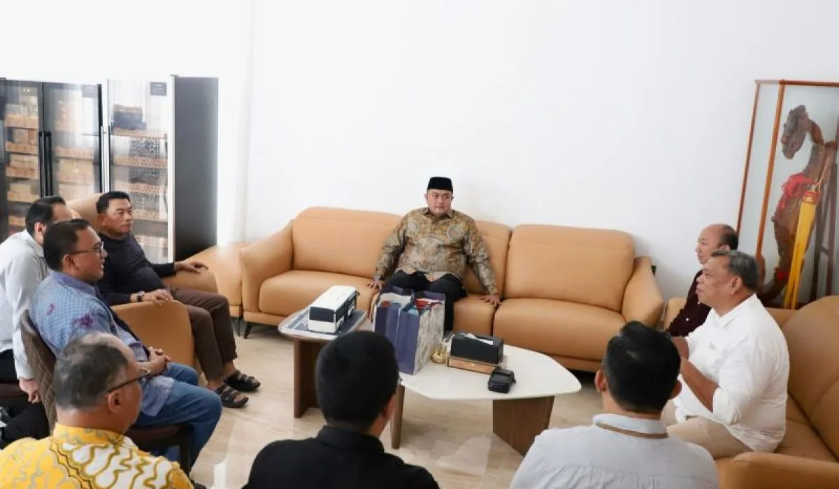 Strategi-Implementasi-dan-Kolaborasi