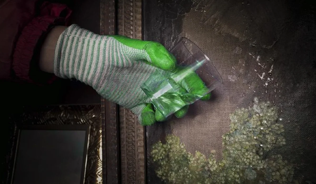 Siswa SMK di Tanjung Priok Disiram Air Keras oleh Teman Sekolah Siswa SMK di Tanjung Priok Disiram Air Keras oleh Teman Sekolah