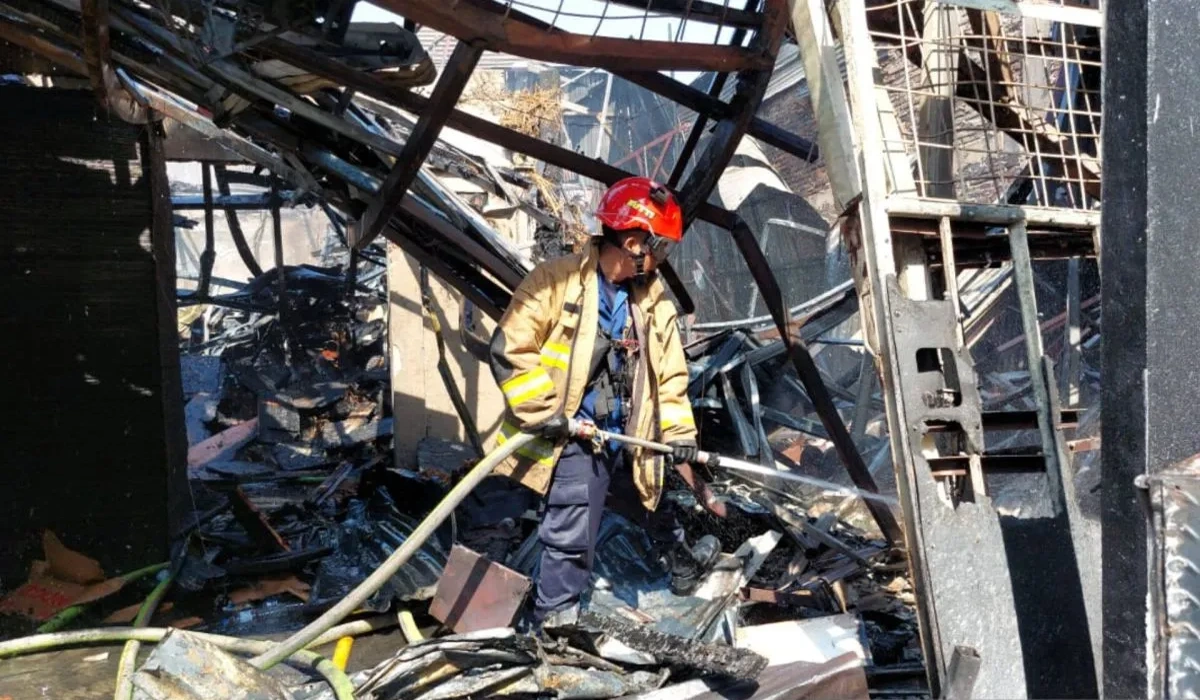 Upaya-Penanganan-dan-Tindakan-Pemadam-Kebakaran