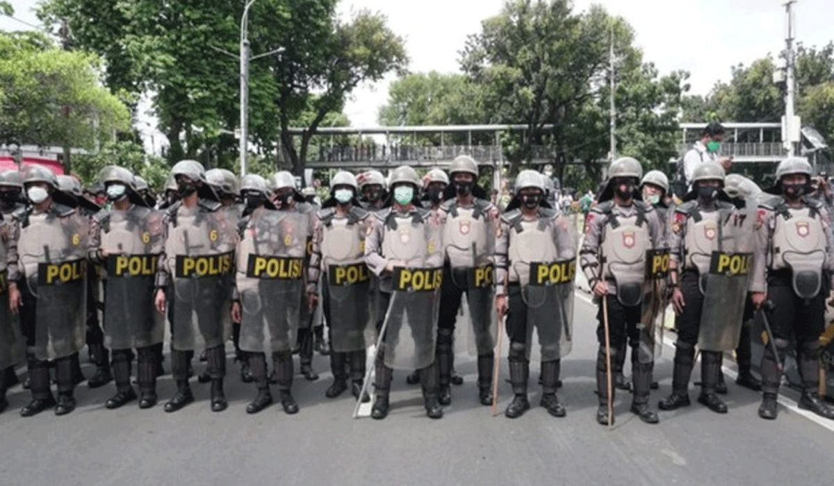 Jakarta Siaga, Ratusan Personel Gabungan Amankan Tiga Aksi Demonstrasi Hari Ini