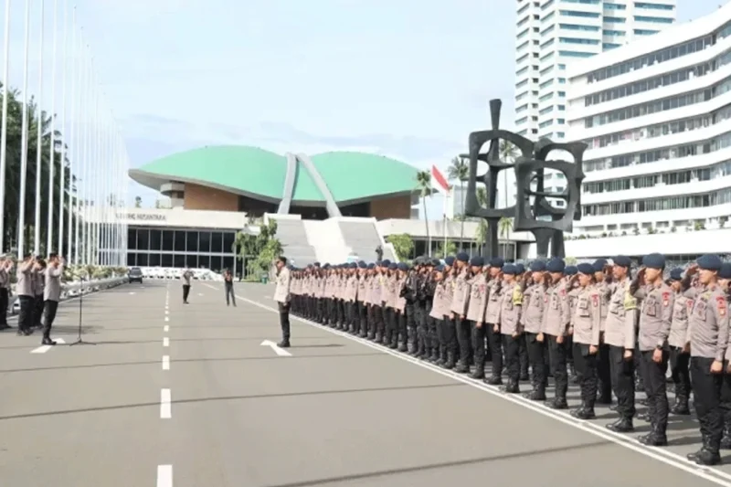 Demo Buruh di DPR, 1.464 Petugas Gabungan Dikerahkan Kawal Aksi Damai