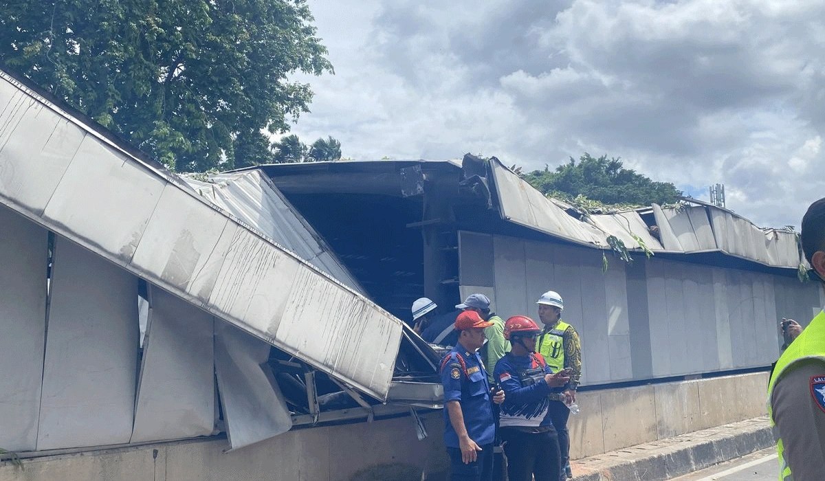 MRT Jakarta Jalankan, Terbatas Usai Gangguan Akibat Pohon Tumbang