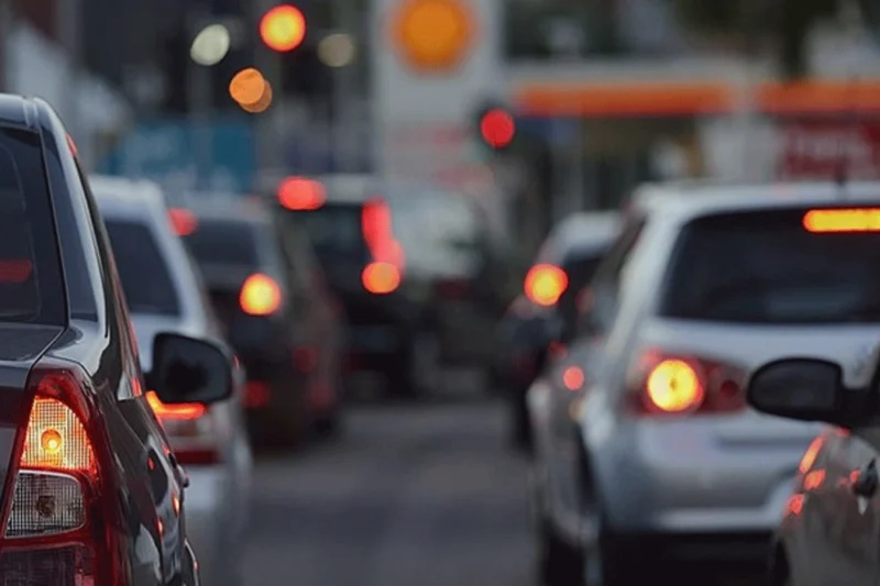 Pagi Ini, Sejumlah Tol Menuju Jakarta Alami Kepadatan Lalu Lintas