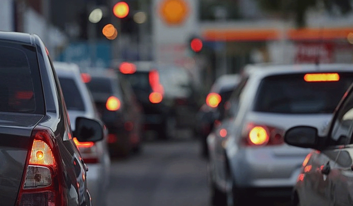Pagi Ini, Sejumlah Tol Menuju Jakarta Alami Kepadatan Lalu Lintas