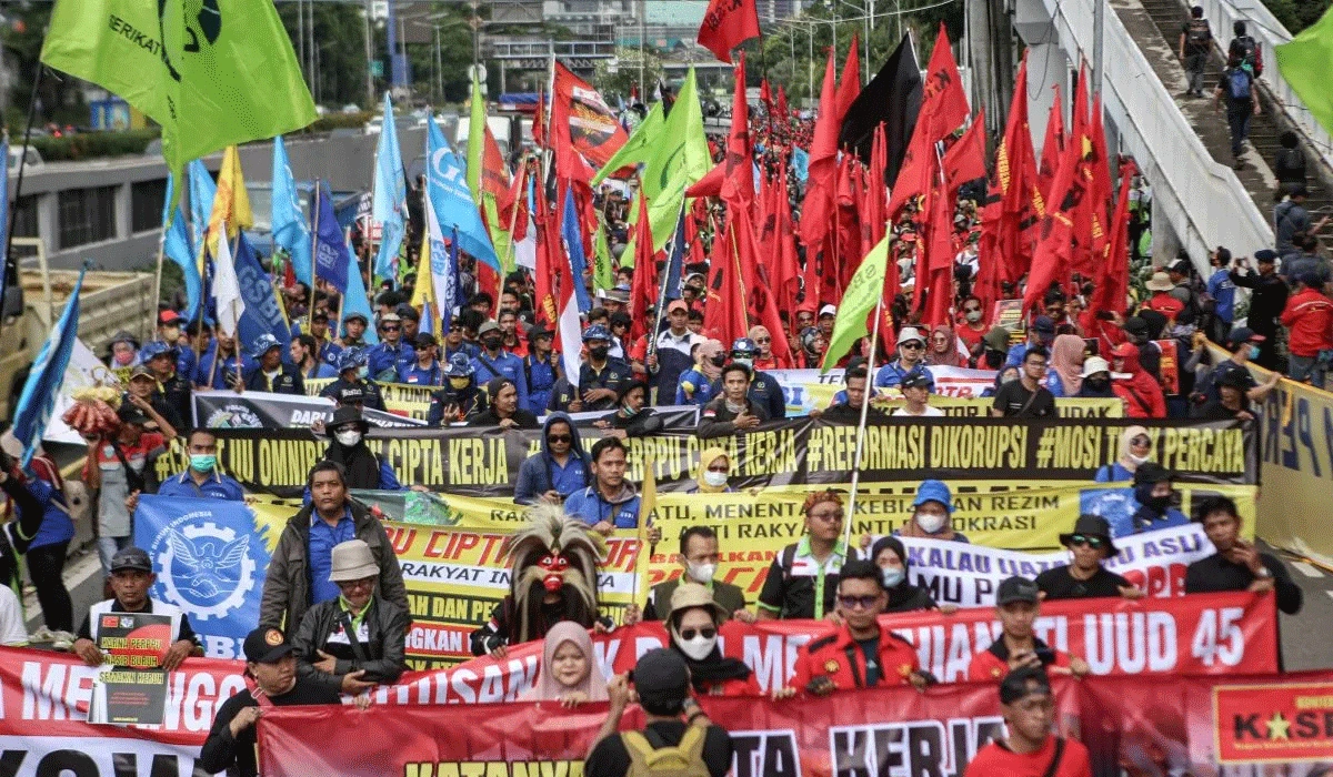 Pengalihan-Lalu-Lintas-Bersifat-Situasional