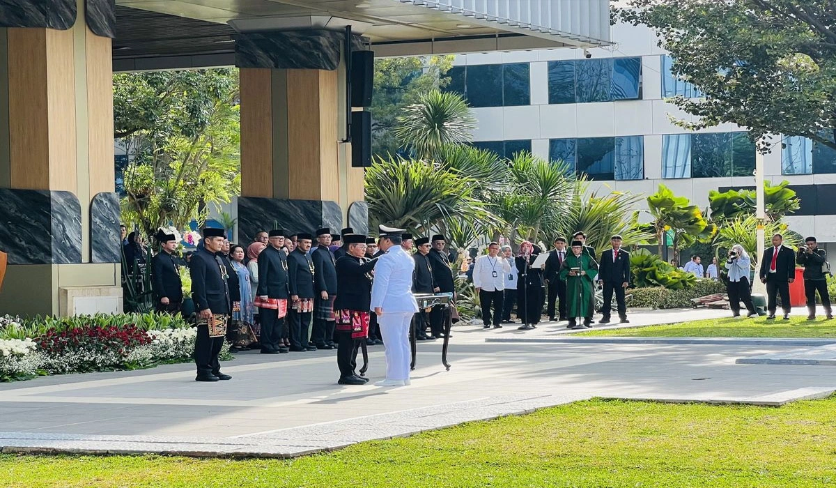 Pramono Lantik 1.840 Pejabat Eselon III & IV di Balai Kota Jakarta