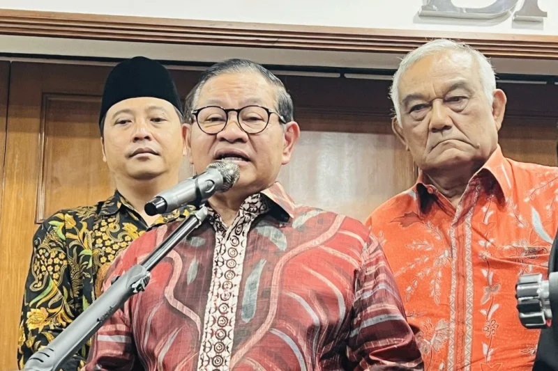 Pramono, Pastikan 65.000 Pohon Rawan Tumbang di Jakarta Sudah Dirapikan